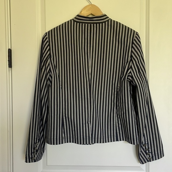 Witteveen Women’s Striped Front Button Lady Jacket Blue/White 40 (M) - Picture 5 of 7